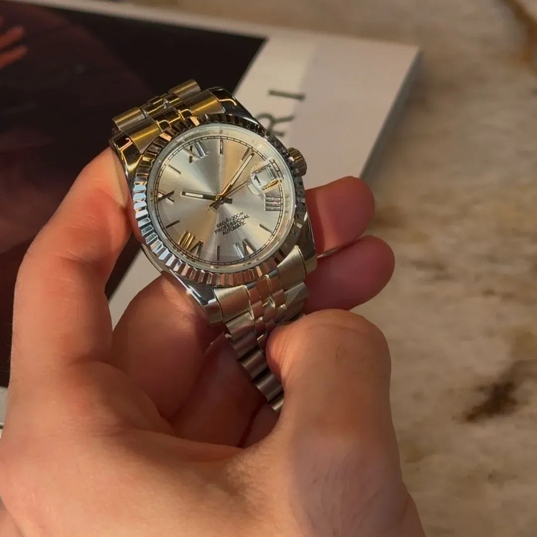 Seikojust | Roman Champagne